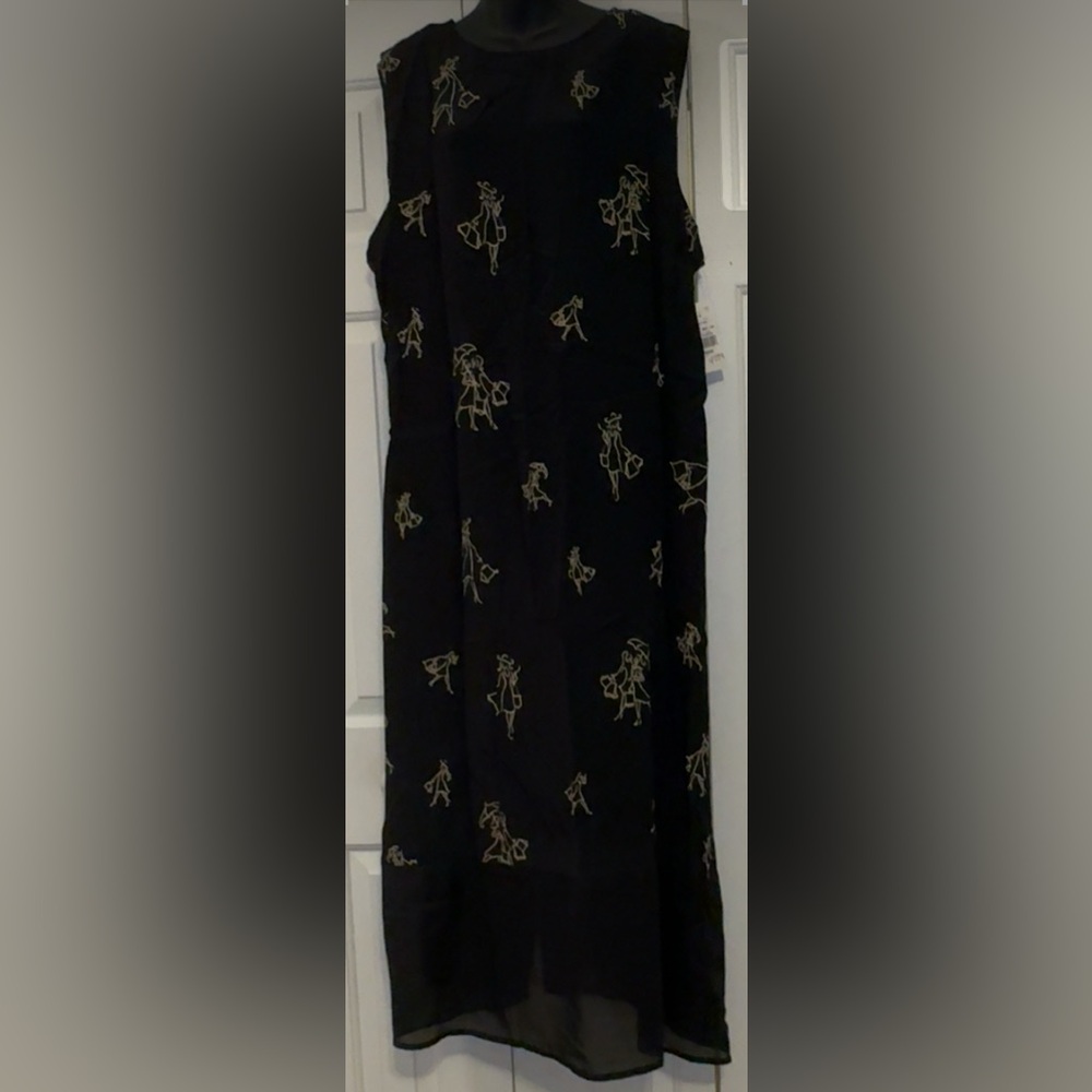 Chic Black A-Line Skirt with Beige Accents